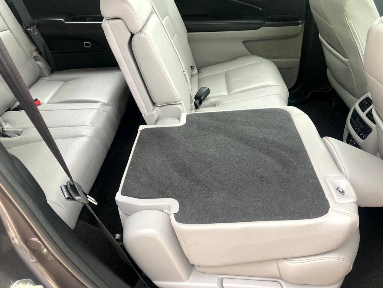 Used 2017 Honda Pilot Touring image 21