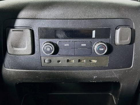 Used 2019 Chevrolet Tahoe LT AWD/4WD image 23