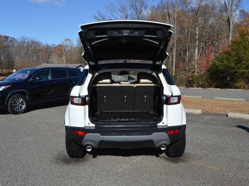 Used 2016 Land Rover Range Rover Evoque SE image 75