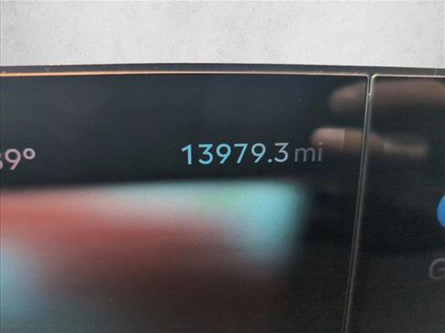 Used 2025 Lincoln Navigator L Reserve AWD/4WD image 12