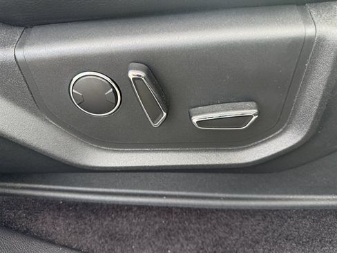 Used 2017 Ford F150 Lariat AWD/4WD image 48