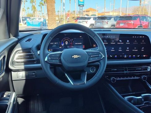 New 2026 Chevrolet Traverse LT w/ LPO, Floor Liner Package image 7