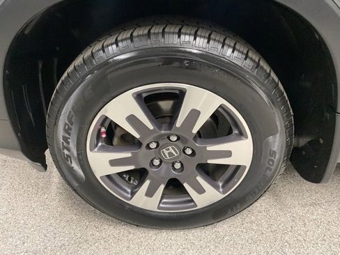 Used 2019 Honda Ridgeline RTL image 9