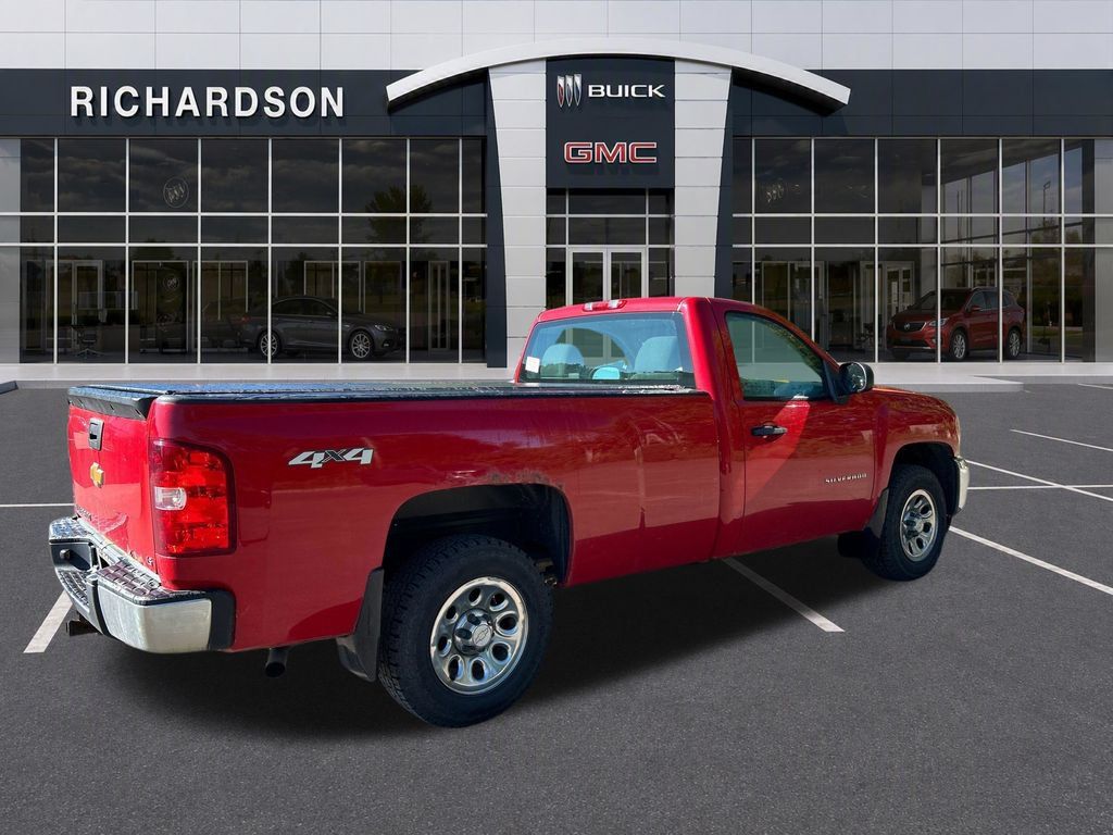 Used 2013 Chevrolet Silverado 1500 W/T w/ LS Package AWD/4WD image 13