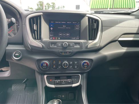 Used 2023 GMC Terrain SLE w/ Driver Convenience Package AWD/4WD image 19