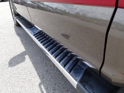 Used 2017 Ford F150 Lariat AWD/4WD image 14
