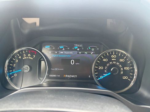 Used 2016 Ford F150 Lariat w/ Equipment Group 502A Luxury image 33