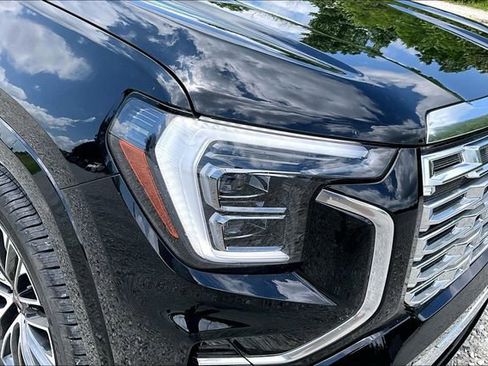 Used 2026 GMC Terrain Denali AWD/4WD image 28