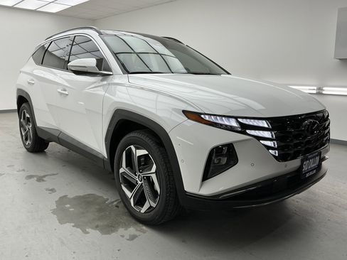 Used 2023 Hyundai Tucson Limited image 3