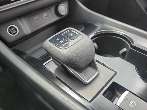 Certified 2021 Nissan Rogue SV FWD image 29