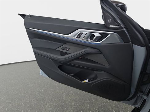 Used 2025 BMW i4 xDrive40i w/ M Sport Package image 29