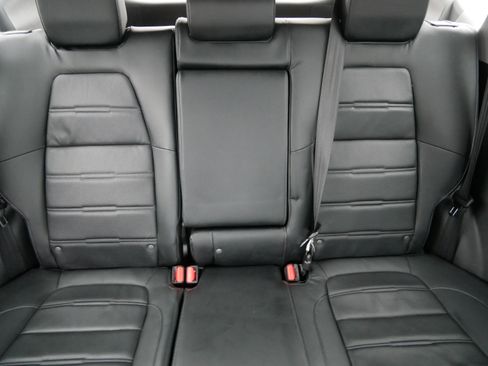 Used 2018 Honda CR-V Touring image 13