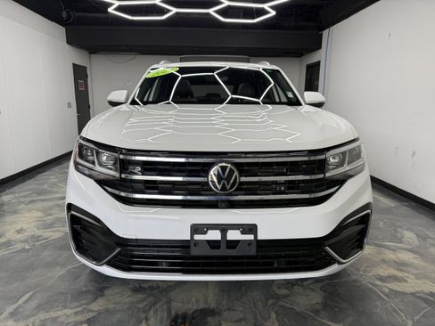Used 2022 Volkswagen Atlas Cross Sport SEL Premium R-Line AWD/4WD image 7