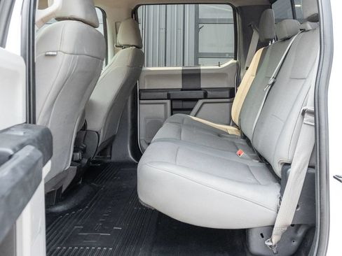 Used 2018 Ford F250 XL w/ STX Appearance Package AWD/4WD image 17