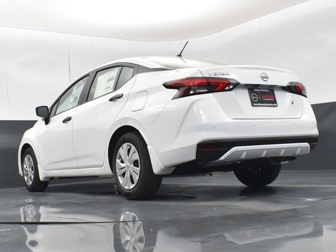 Used 2025 Nissan Versa S w/ Lighting Package image 36