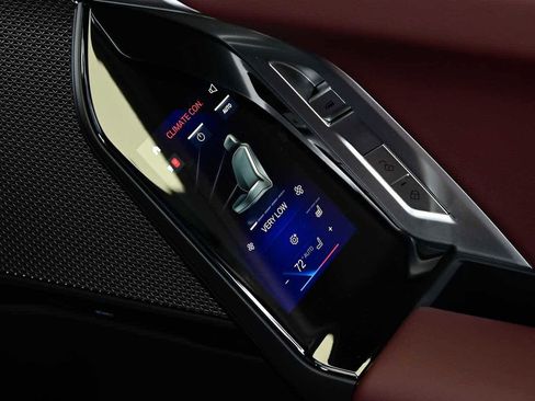 New 2025 BMW 760i xDrive image 25