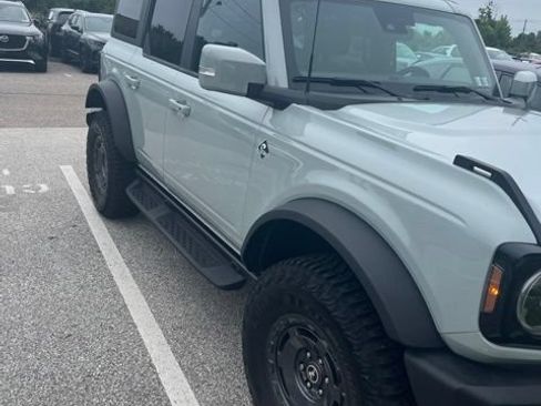 Used 2024 Ford Bronco Outer Banks AWD/4WD image 6