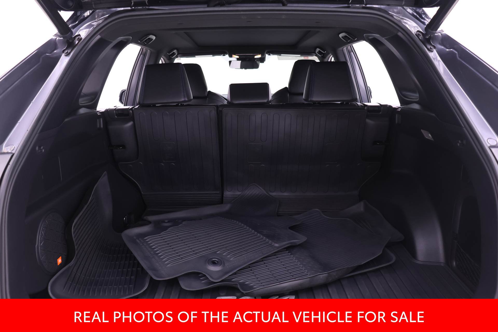 Used 2021 Toyota RAV4 XSE AWD/4WD image 14