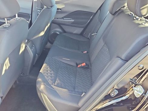 Used 2024 Nissan Kicks SV image 12