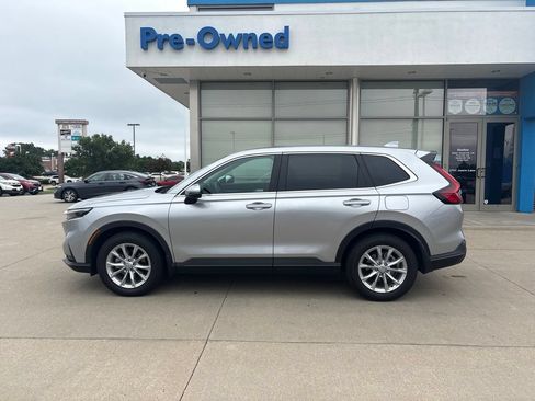 Used 2024 Honda CR-V EX image 8