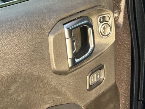 Certified 2025 Jeep Wrangler Unlimited Sahara w/ Safety Group image 10