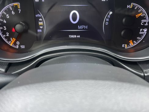 Used 2019 Jeep Grand Cherokee Limited w/ Luxury Group II image 20