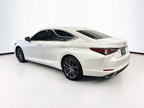 Used 2024 Lexus ES 350 w/ Premium Package FWD image 5