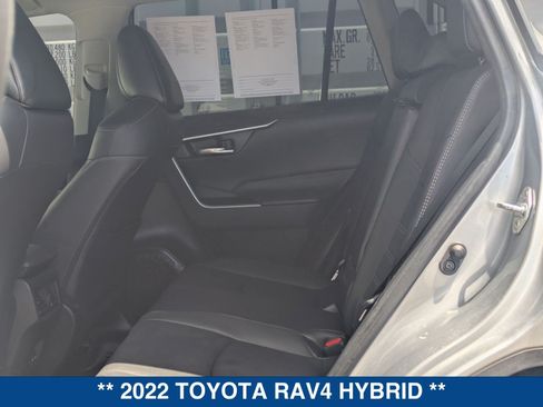 Used 2022 Toyota RAV4 XLE Premium AWD/4WD image 16
