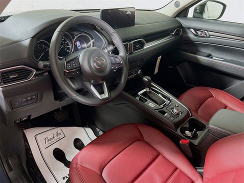 New 2025 MAZDA CX-5 Carbon Edition image 9
