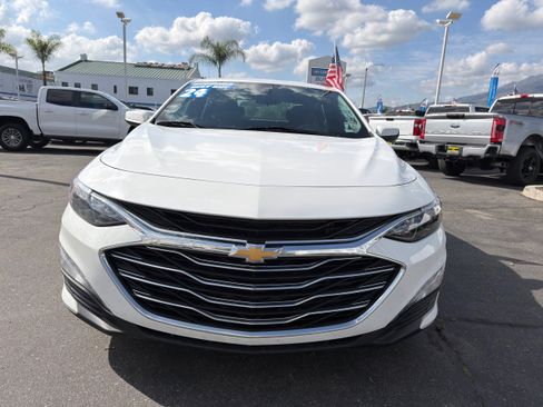 Used 2024 Chevrolet Malibu LT image 43