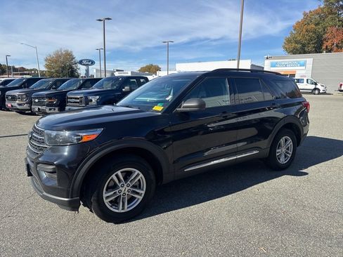 Certified 2022 Ford Explorer XLT image 36