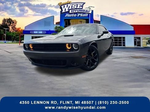 Used 2022 Dodge Challenger SXT w/ Blacktop Package RWD image 2