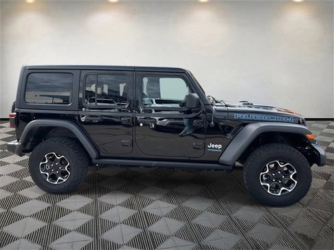 Used 2022 Jeep Wrangler Unlimited Rubicon 4xe image 6