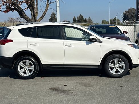 Used 2013 Toyota RAV4 XLE image 3