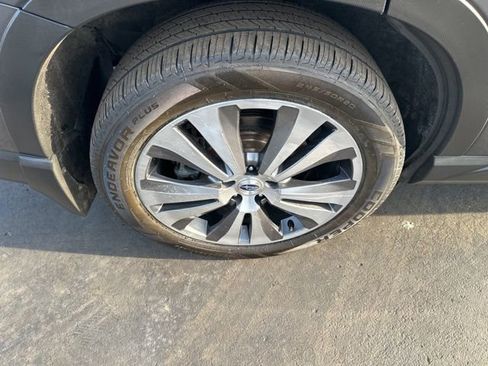 Used 2022 Subaru Ascent Limited w/ Technology Package image 24