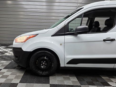 Used 2019 Ford Transit Connect XL FWD image 36