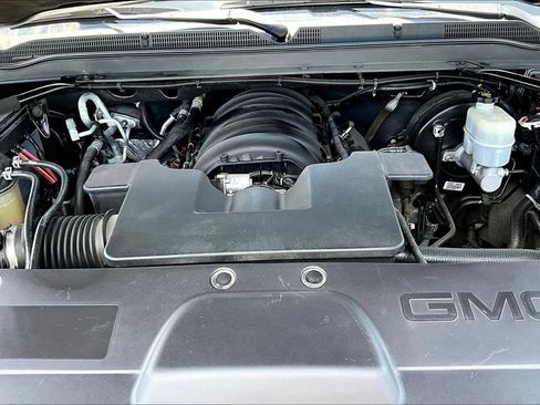 Used 2019 GMC Yukon XL Denali RWD image 29