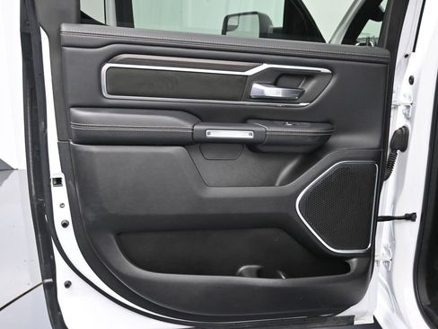 Used 2025 RAM 1500 Laramie image 22