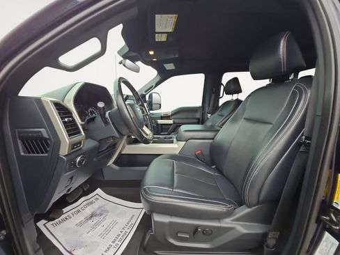 Used 2022 Ford F350 Lariat w/ Camper Package image 9