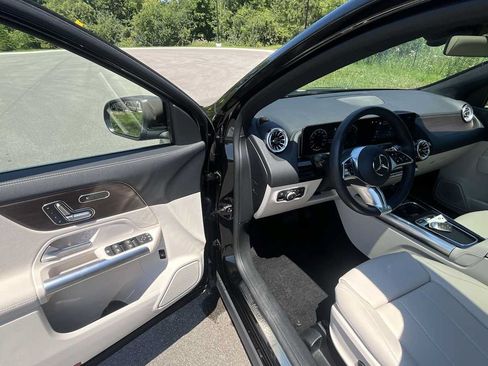 Used 2024 Mercedes-Benz GLA 250 4MATIC image 14