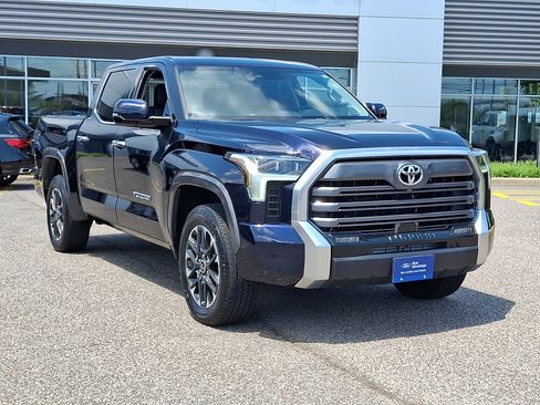 Used 2023 Toyota Tundra Limited AWD/4WD image 2