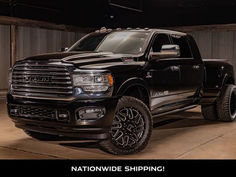 Used 2022 RAM 3500 Limited image 4