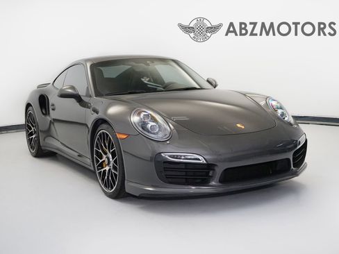 Used 2014 Porsche 911 Turbo S image 1