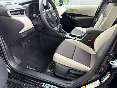 New 2026 Toyota Corolla LE FWD image 9