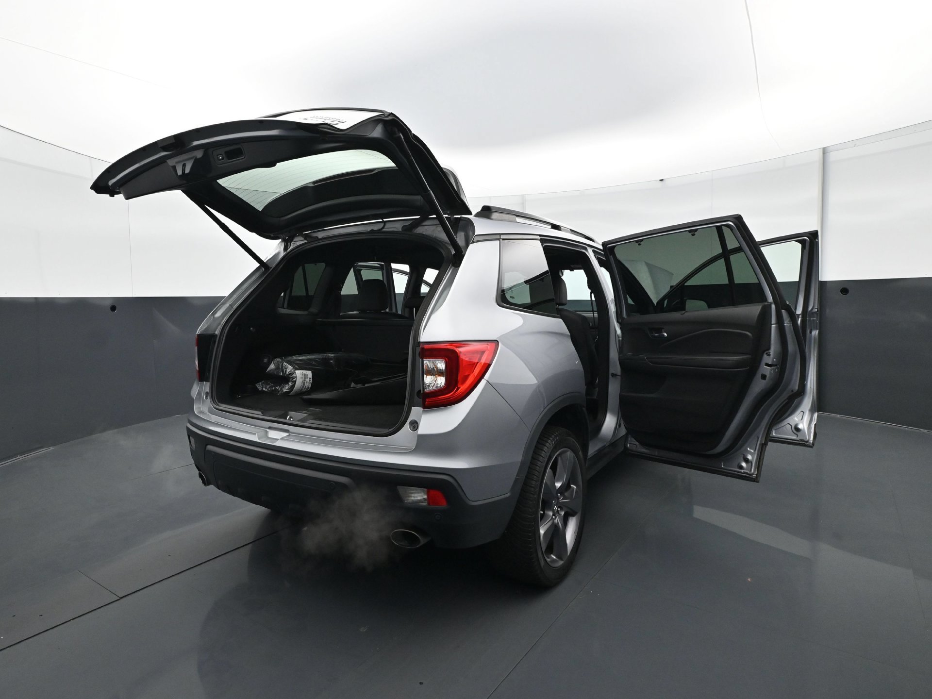 Used 2020 Honda Passport Touring image 33