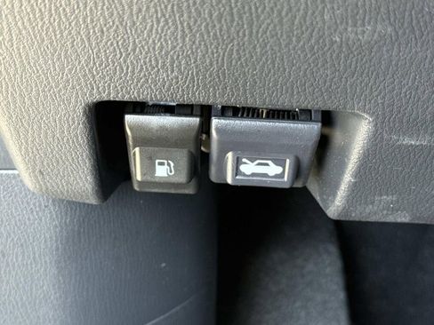 Used 2025 MAZDA CX-5 AWD 2.5 S w/ Select Package image 46