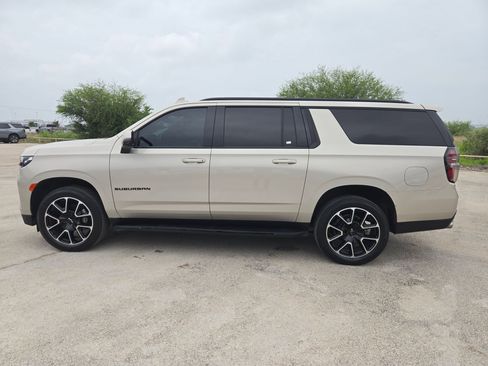 Certified 2024 Chevrolet Suburban RST w/ Sport Performance Package RWD image 6