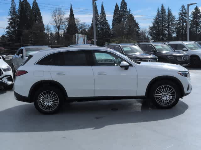 Certified 2026 Mercedes-Benz GLC 300 4MATIC image 9