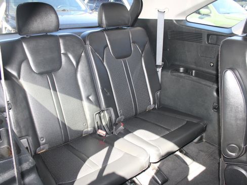 Used 2023 Kia Sorento SX image 34