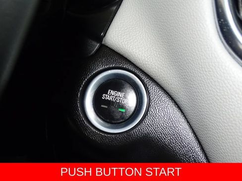 Certified 2022 Chevrolet Equinox LS AWD/4WD image 9